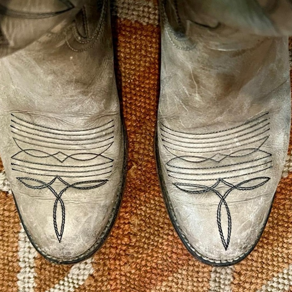 Vintage Cowboy Boots - Picture 6 of 11